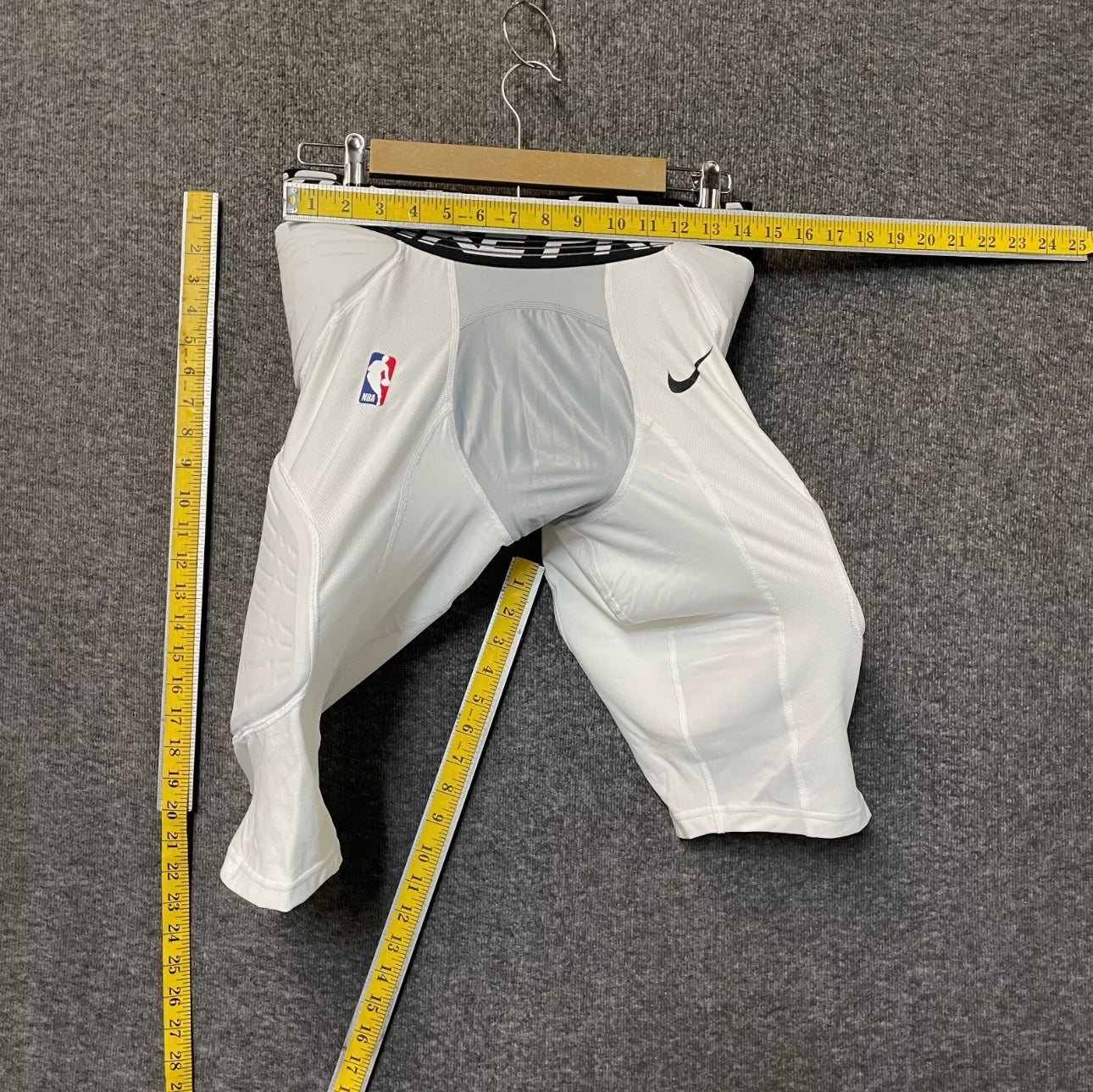 Nike NBA Basketball Player Hyperstrong Padded Training Short XLT 881966-100 NWT