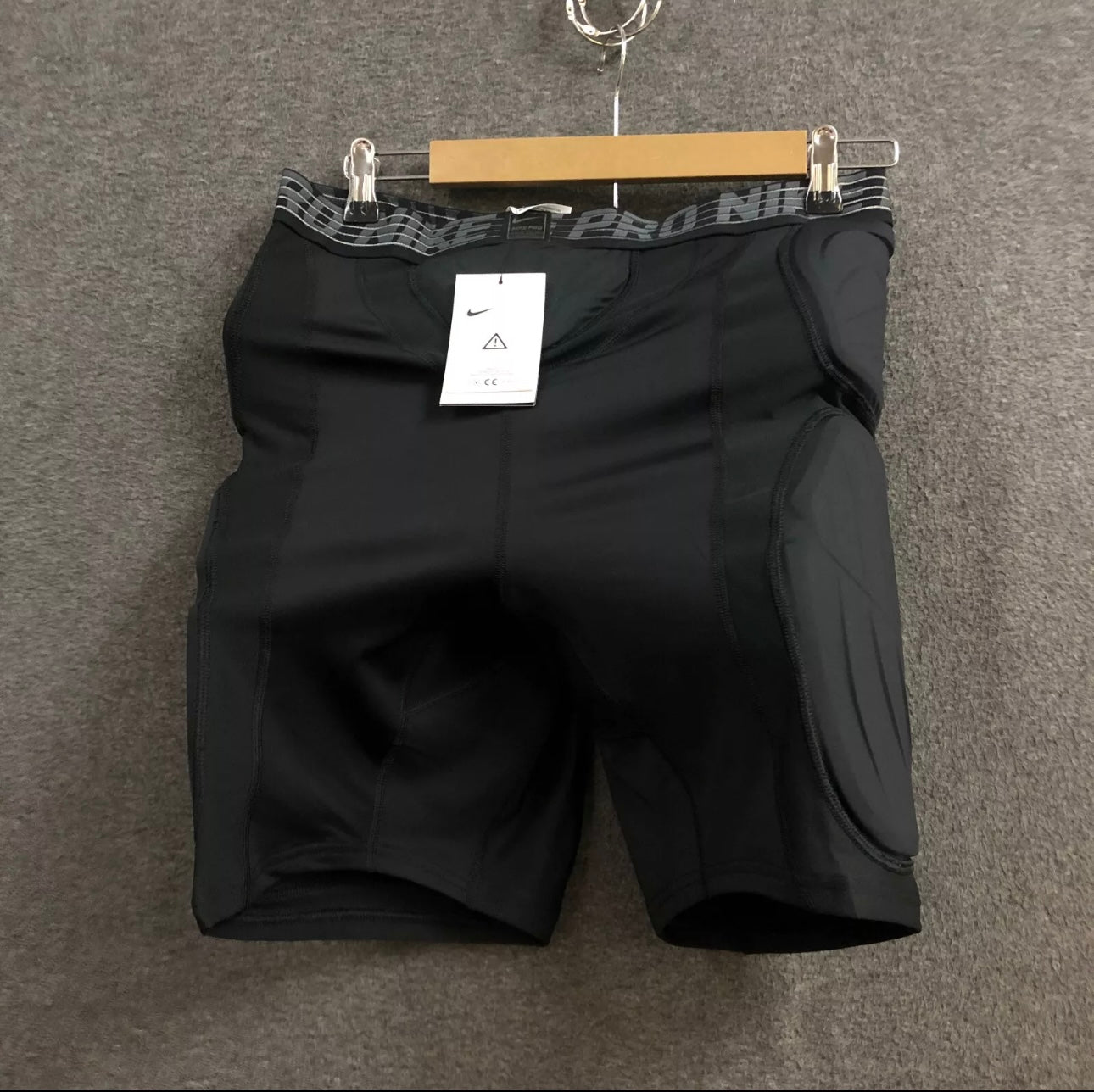 Nike Pro NBA Womens Padded Hyperstrong Basketball Shorts Size XL 909141-010 NWT